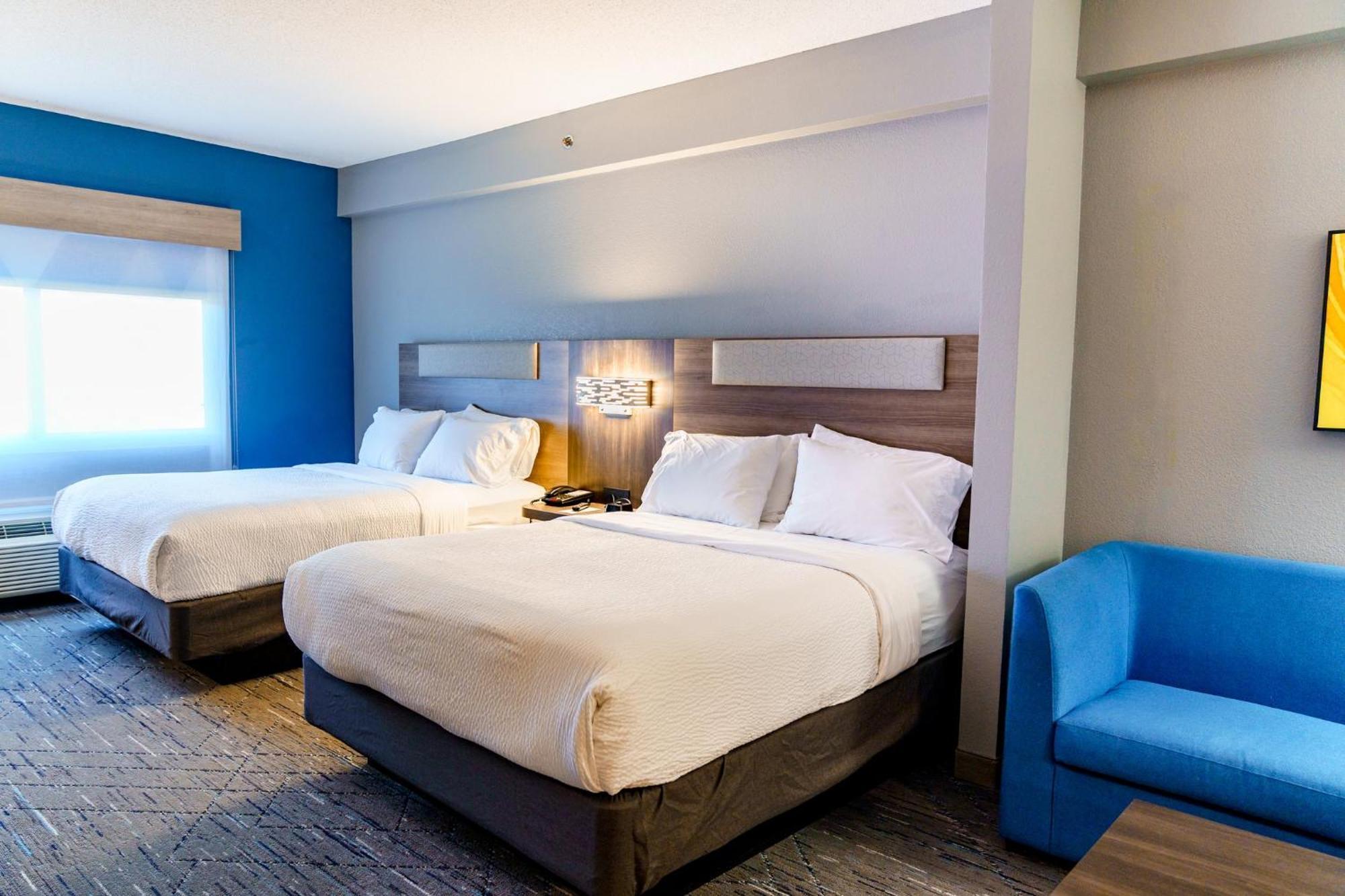 Holiday Inn Express Hotel Raleigh Southwest By Ihg Экстерьер фото