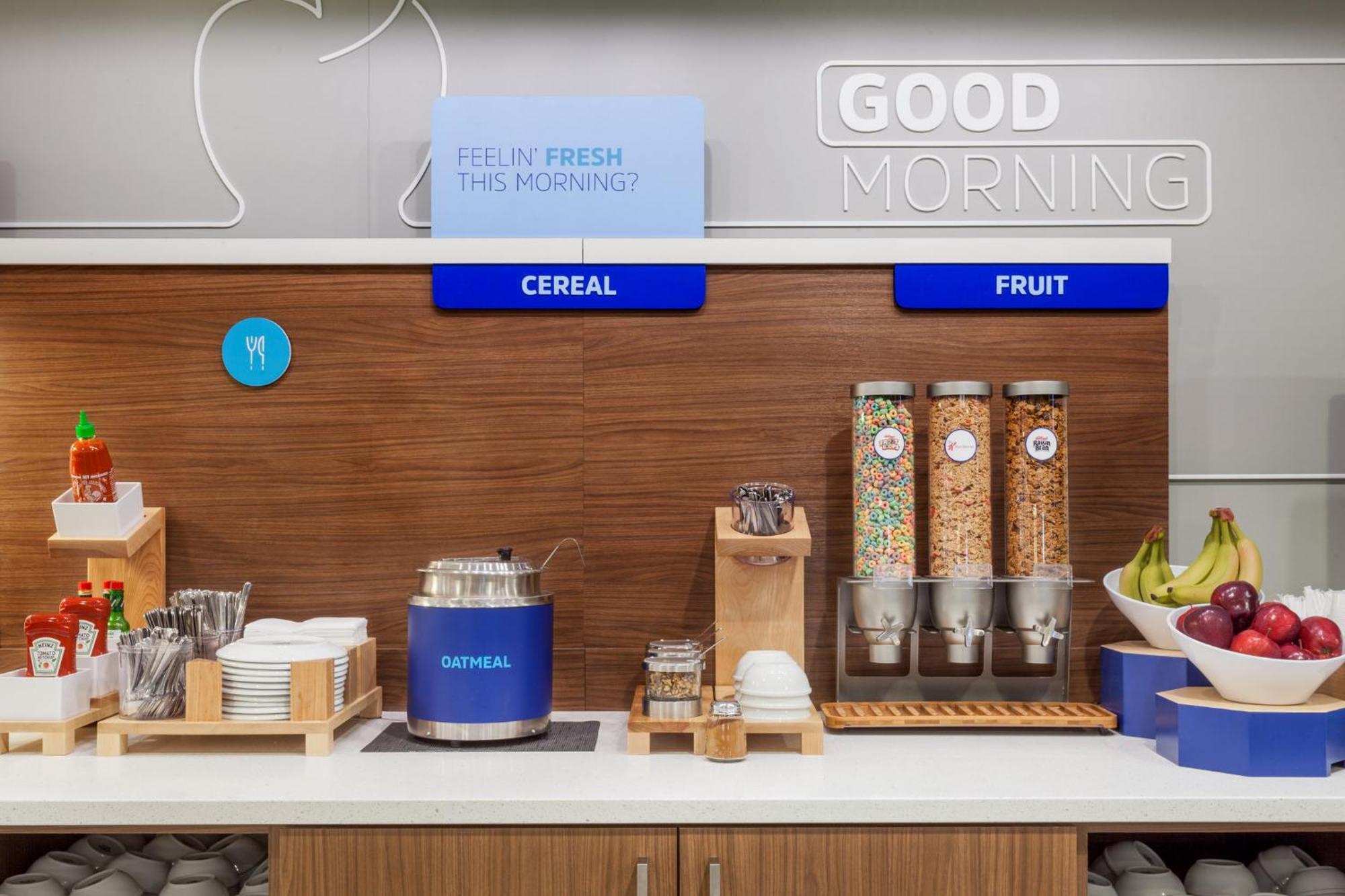 Holiday Inn Express Hotel Raleigh Southwest By Ihg Экстерьер фото