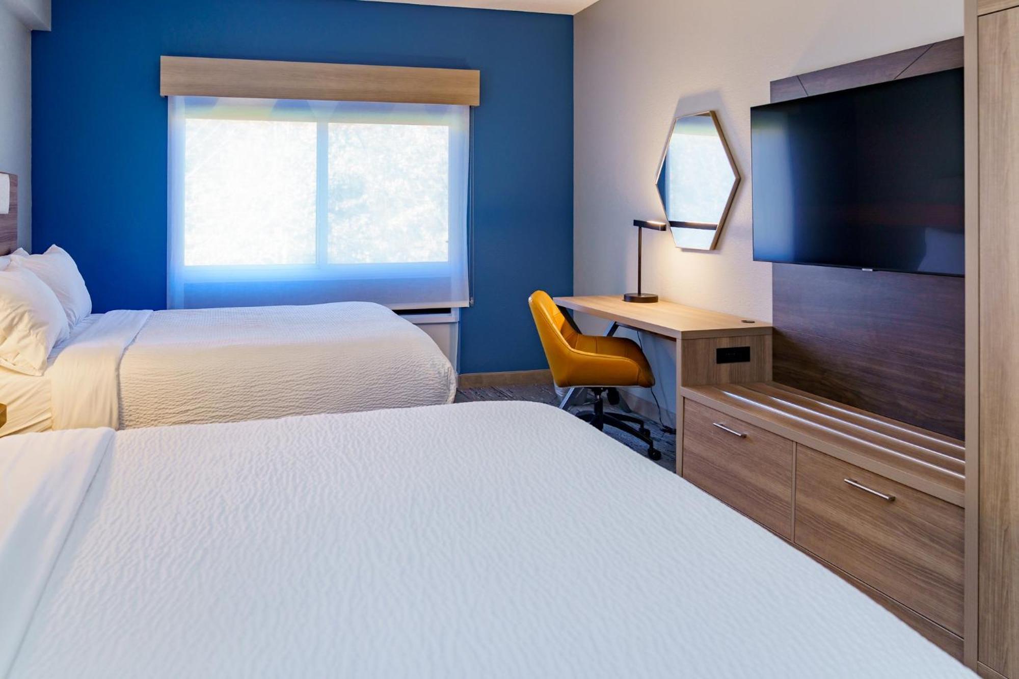 Holiday Inn Express Hotel Raleigh Southwest By Ihg Экстерьер фото